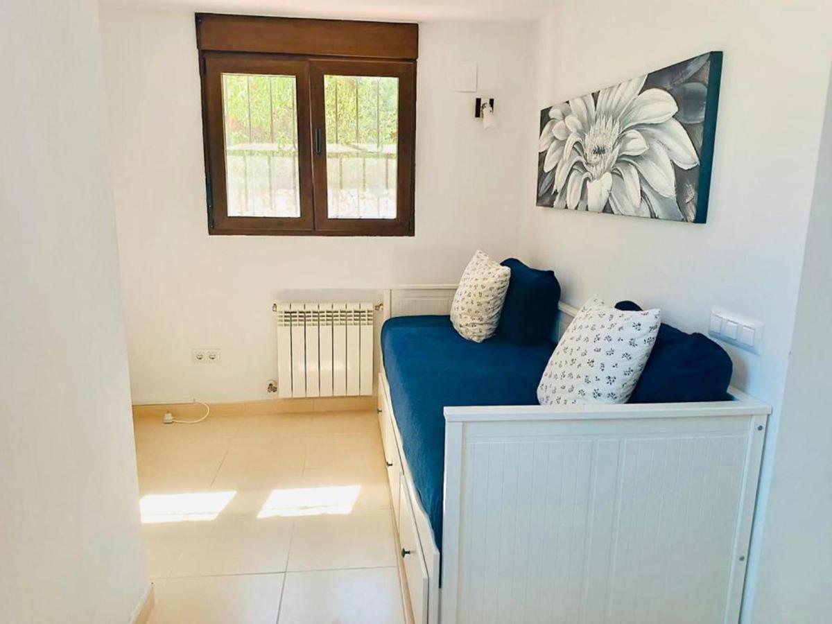 1-Bed Apartment Close To Moraira Town Centre Экстерьер фото